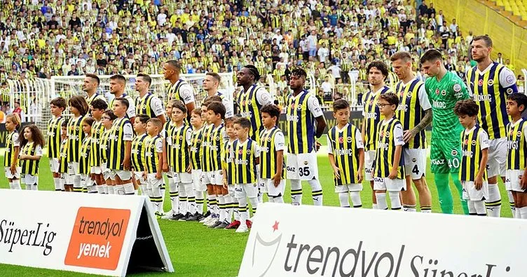 Son dakika haberi: Fenerbahçe’de 12 futbolcu milli mesaide! Livakovic Türkiye’ye karşı oynayacak...