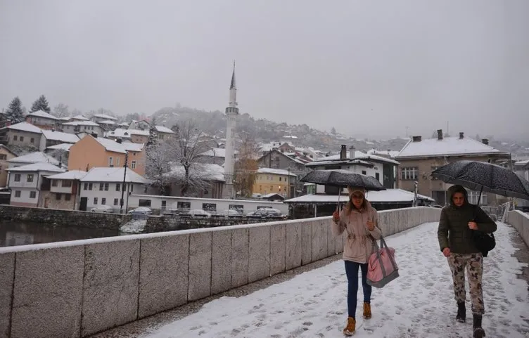 Saraybosna’da mevsimin ilk karı yağdı