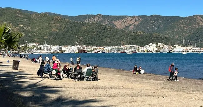 Turizm sezonu açıldı, Marmaris’te sahiller canlandı