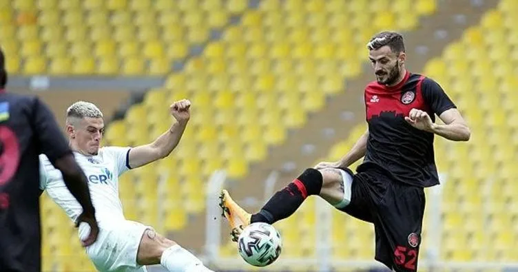 Çaykur Rizespor Fatih Karagümrük’ün Slovak futbolcusu Erik Sabo ile anlaştı