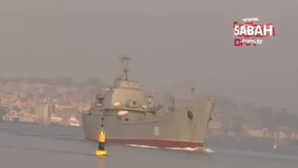 Rus savaş gemisi İstanbul Boğazı'ndan geçti | Video