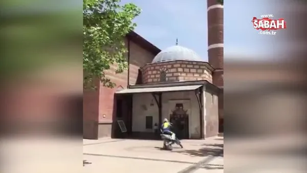 Ankara'da Hacı Bayram-ı Veli Hazretleri Türbesi'nde büyük saygısızlık! | Video