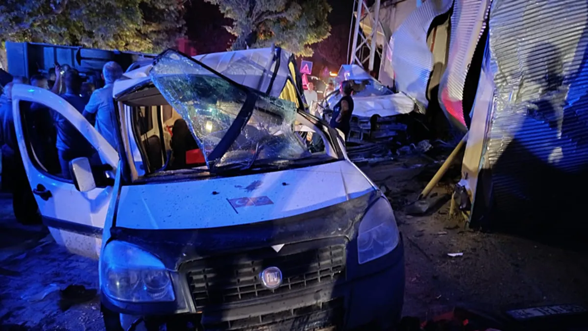 Malatya’da zincirleme trafik kazasında 7 kişi yaralandı Malatya’da zincirleme trafik kazasında 7 kişi yaralandı