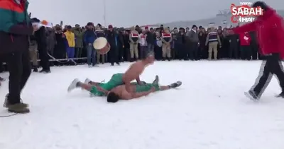 Karda güreş müsabakaları nefes kesti