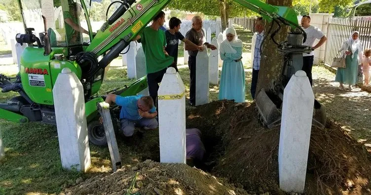 Kurbanların mezarları kemik ilavesi için açılıyor