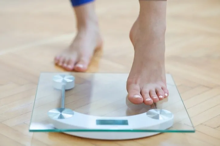 Doktorları şoke eden vaka! 4 yıl "dışkısını" kusarak yaşadı: 70 kilodan 41'e düştü! Meğer bağırsakları...