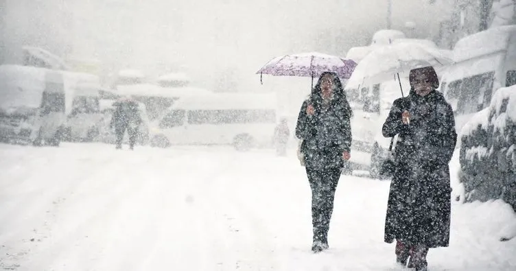 Malatya ve Sivas’ta bugün okullar tatil mi? Yoğun kar nedeniyle Cuma günü Sivas ve Malatya’da okullar tatil olacak mı?