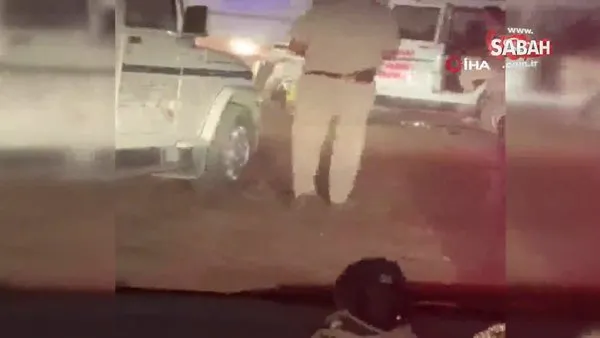Yakalamaya çalışılan leopar, polise saldırdı | Video