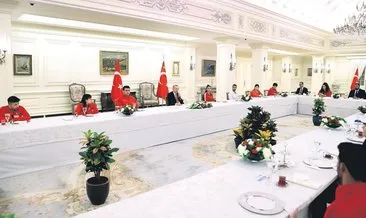 Erdoğan’dan milli sporculara iftar