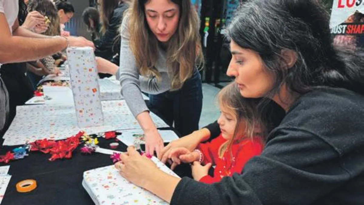 LÖSEV’den çocuklara yeni yıl sevinci LÖSEV’den çocuklara yeni yıl sevinci