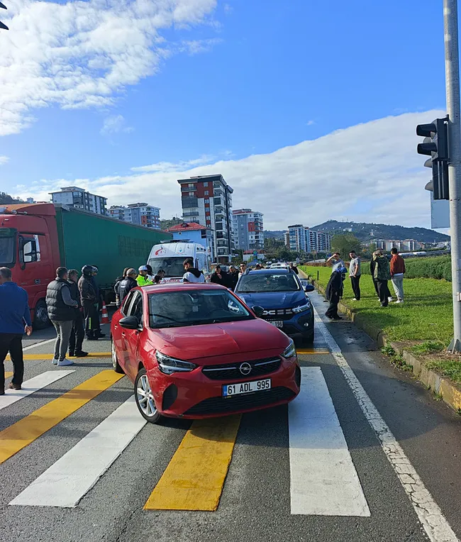 kanseri-yenen-emekli-ogretmen-trafikteki-kavgada-hayatini-kaybetmisti-o-zanlinin-ifadesi-ortaya-cikti-1763649547693.jpeg