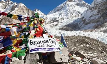 Everest’te çöplerden sanat