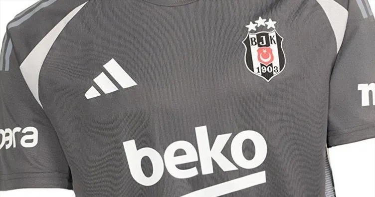 Beşiktaş, dördüncü formasını tanıttı!