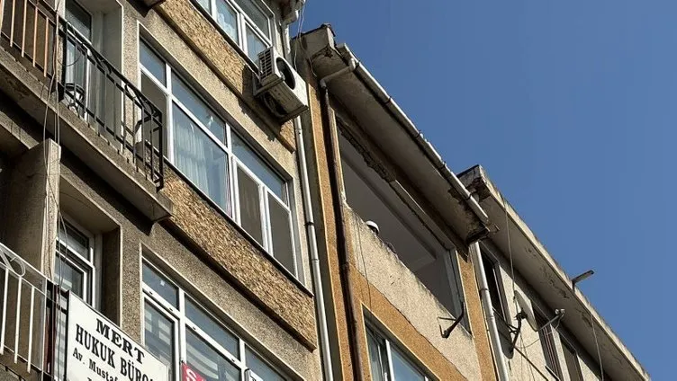 İstanbul Kadıköy’de doğalgaz patlaması: 1 yaralı!