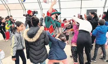 Depremzede çocuklara moral projesi