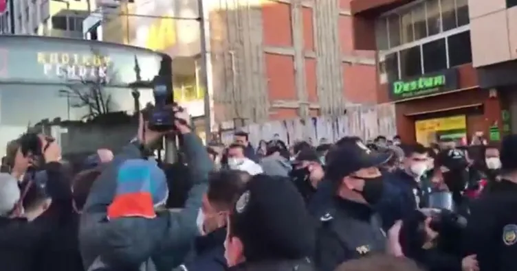 Yol kesen HDP’li vekillere vatandaşlar tepki gösterdi!