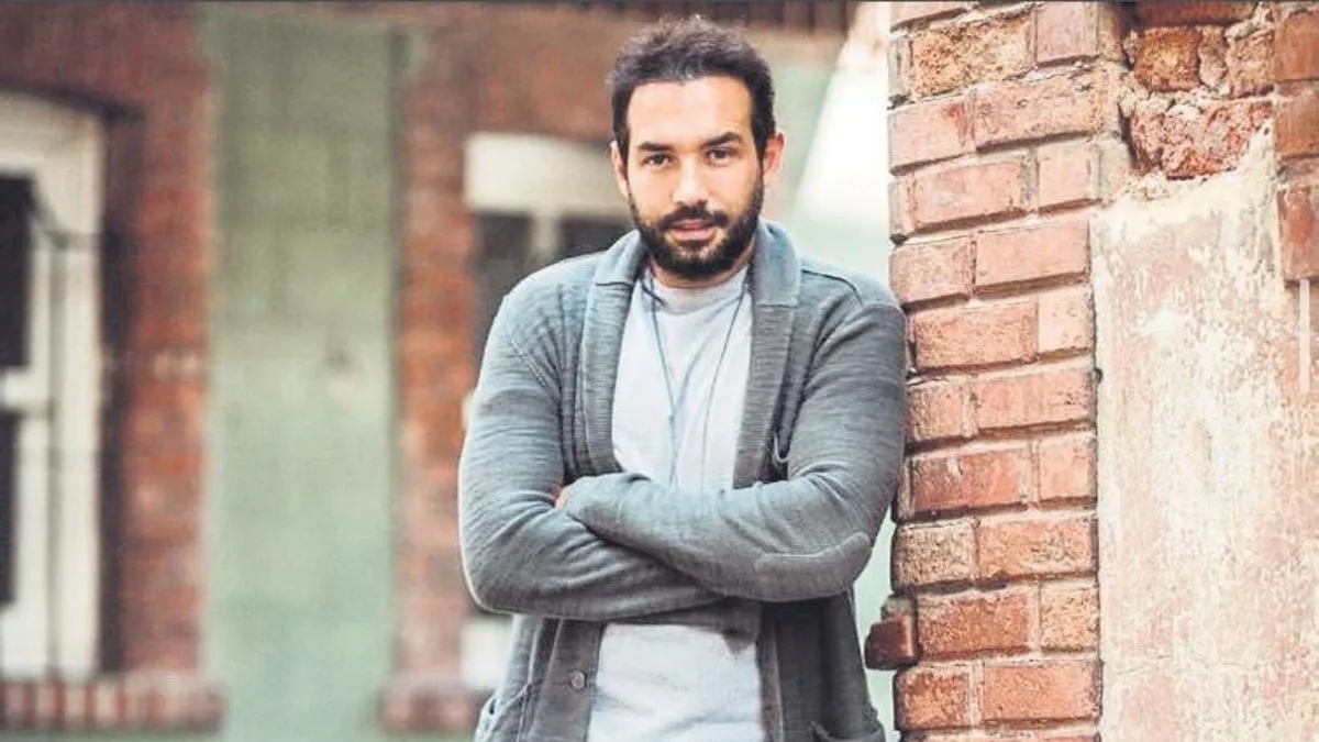 Farklı projeyle dönüyor