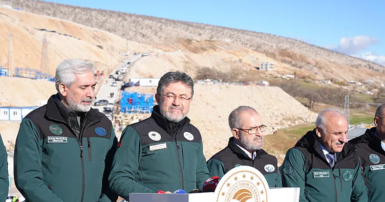 Bakan Yumaklı Diyarbakır’da müjdeyi verdi: Silvan Barajı’nda su tutmaya başlamış olacağız