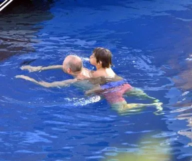 Bergüzar Korel ve Halit Ergenç'in kiraladıkları tekneye ödedikleri ücret şaşırttı