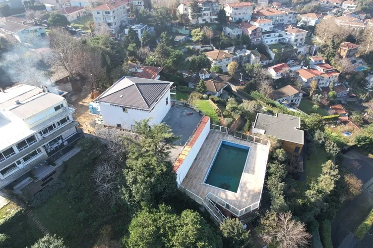 HALK TV’nin patronu Cafer Mahiroğlu devlete meydan okuyor! Çifte suç duyurusuna rağmen kaçağa devam