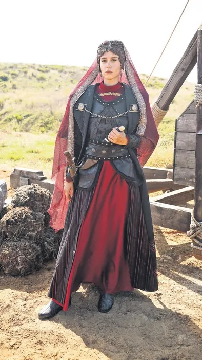 Kuruluş Osman’ın Begüm Hatun’u Buse Buçe Kahraman’dan samimi açıklamalar! Nostalji severim eski kafalı biriyim