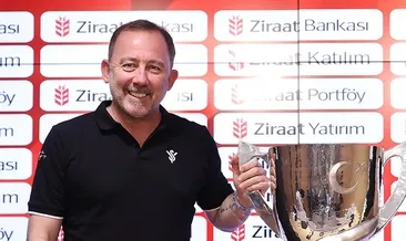 Hoca kıyımında bir numarayız