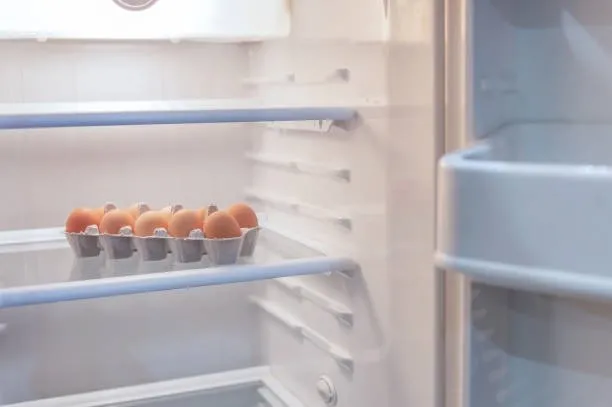 Yumurtaları buzdolabında nasıl tutulduğu, beslenmenizi etkiliyor! Bu yolla daha sağlıklı besleneceksiniz!