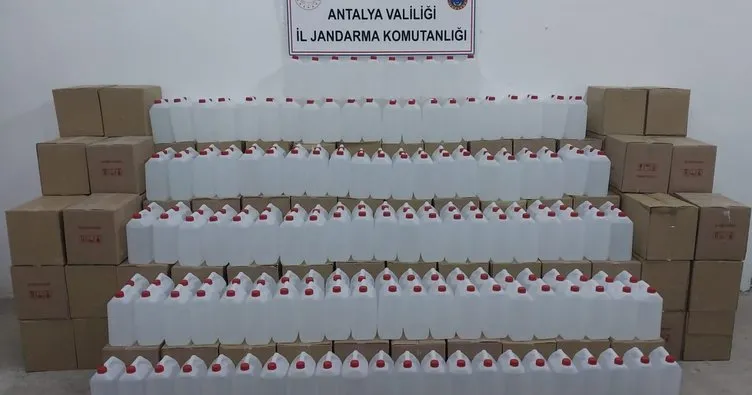 Antalya’da 7 ton kaçak ve sahte etil alkol ele geçirildi