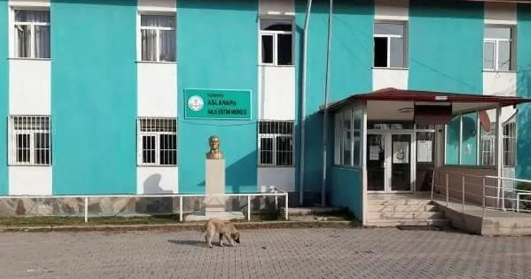 Turkuaz rengi Aslanapa Halk Eğitimi Merkezi Müdürlüğü’nün sembolü oldu