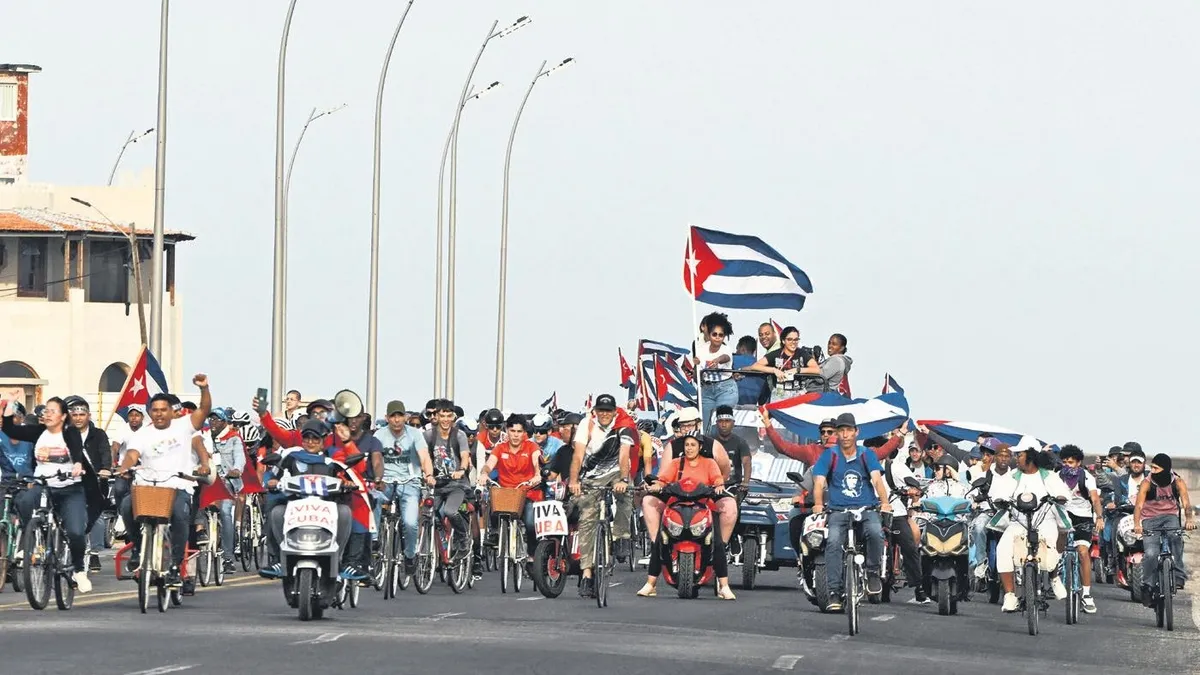 Küba’ya müdahale sinyali