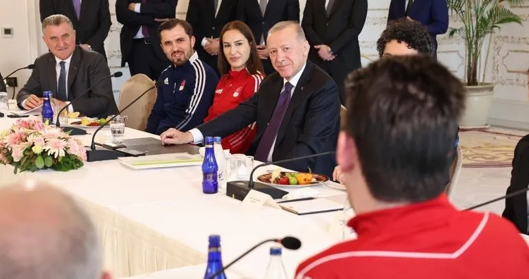Başkan Erdoğan ile Milli sporcu Abdullah Öztürk arasında gülümseten diyalog