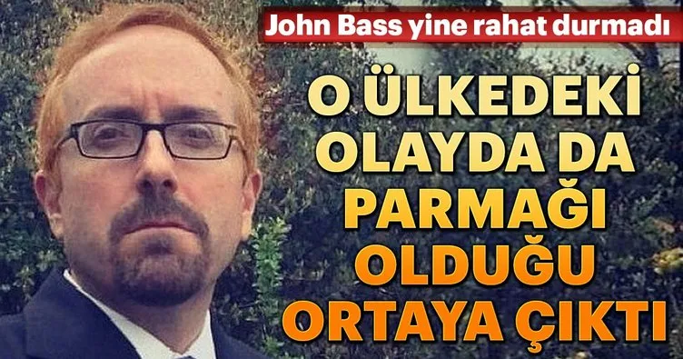 John Bass yine rahat durmadı