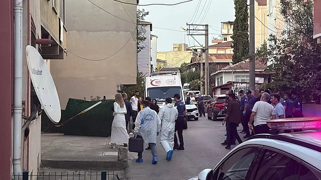 kocaelide-kan-donduran-olay-anne-ve-5-yasindaki-kizi-evde-olu-bulundu-1757442432260.jpeg Kocaeli’de kan donduran olay: Anne ve 5 yaşındaki kızı evde ölü bulundu!