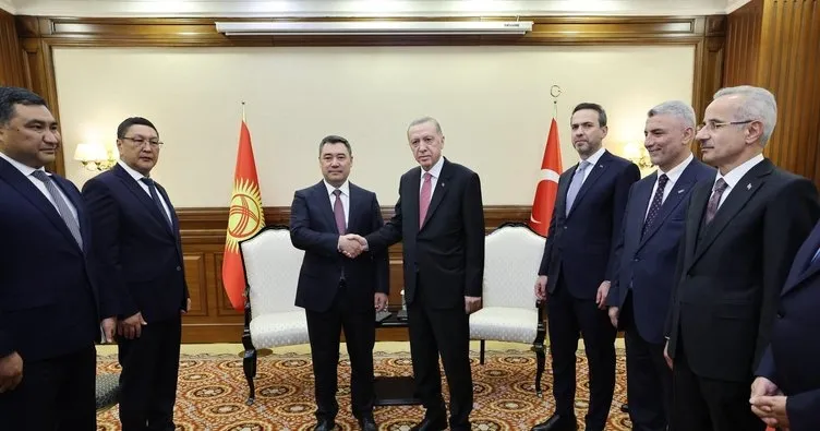 Türk devlet liderleri Türk Devri sloganıyla Astana’da! Başkan Erdoğan Kazakistan’da: Peş peşe kritik temaslar