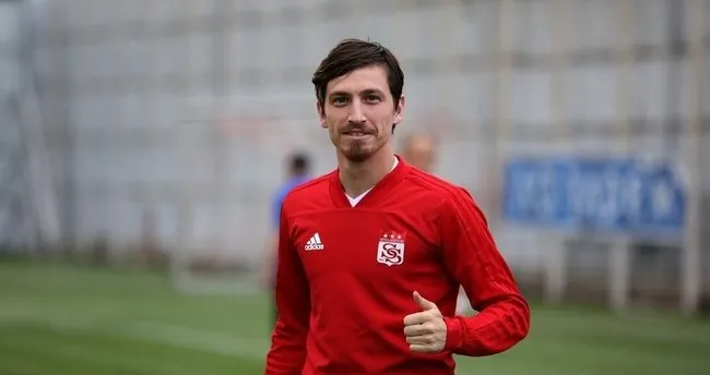 Mert Hakan Yandaş son kararını verdi!