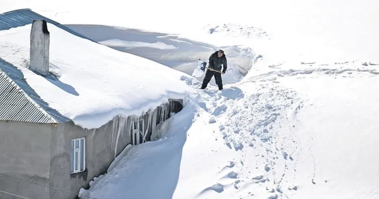 Doğu’da kar ve don Karadeniz’de fırtına
