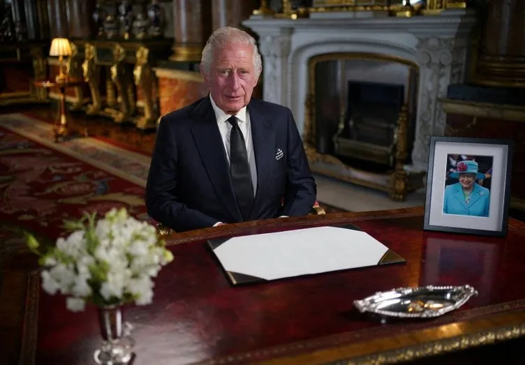 Son dakika | Bir devir resmen sona erdi: Kraliçe Elizabeth’in oğlu Charles kral ilan edildi