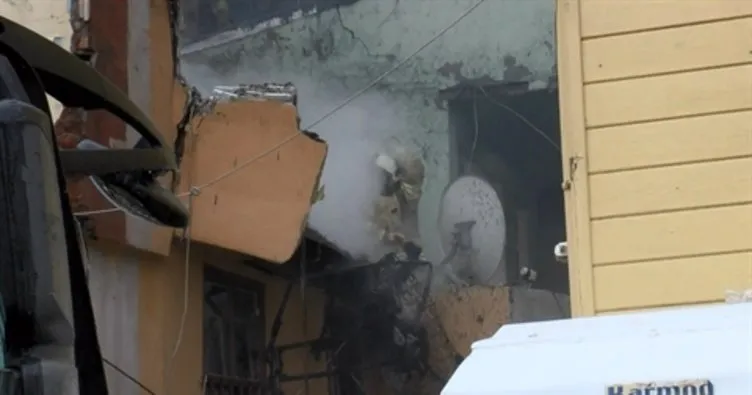 Fatih’te 3 katlı binada yangın çıktı: 1 kişi öldü