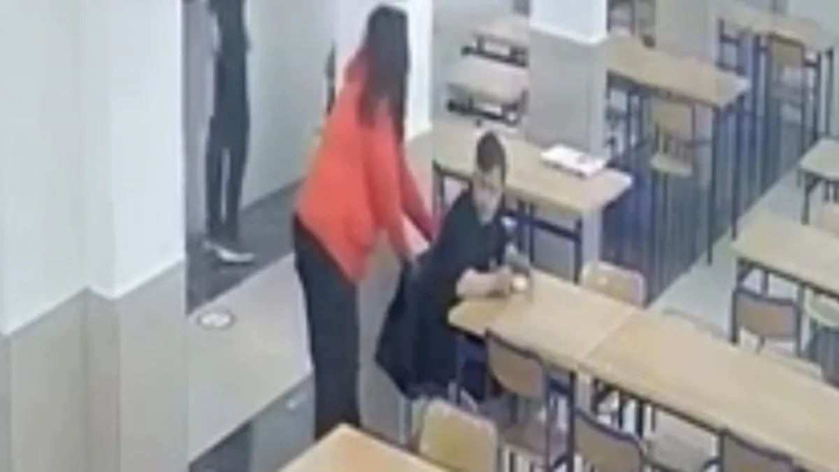 Böyle öğretmen olmaz olsun! Sandalyesini çektiği Down sendromlu öğrenciyi yere düşürdü