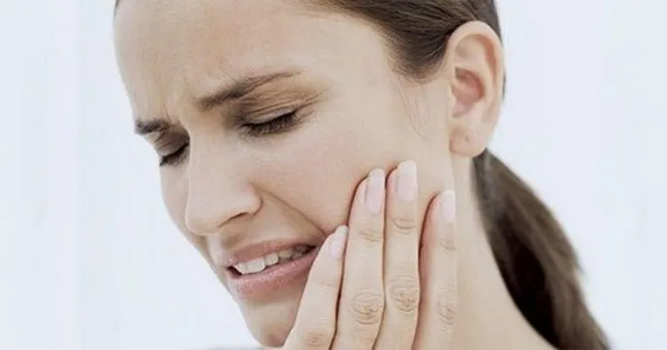 Kırık Diş Ağrısına Ne İyi Gelir? Bitkisel Yöntemler İle Kırık Diş Ağrısı Nasıl Geçer?