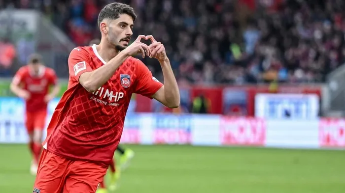 freiburg-eren-dinkci-transferini-duyurdu-1712228592895.jpeg