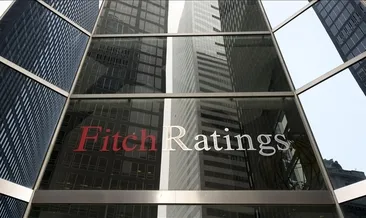 Fitch, Fransa’nın kredi notunu düşürdü
