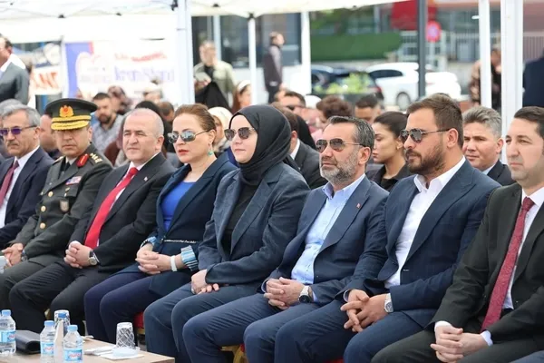 elazigda-19-mayis-coskusu-1779203390748.jpg