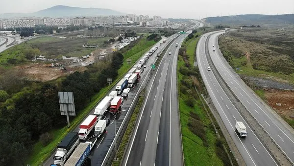Son Dakika Haberi Sehirler Arasi Seyahat Yasagi Var Mi Istanbul Da Seyahat Yasagindan Kimler Muaf Olacak