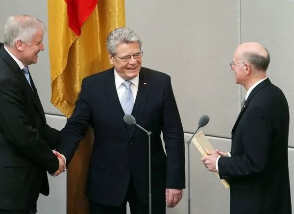 Gauck'un yemin töreninden kareler