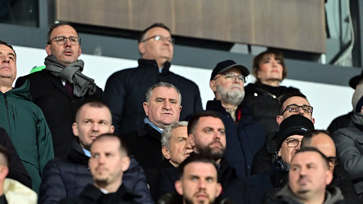 Bakan Bak: “İstediğimizi aldık ve Dünya Kupası finallerindeyiz” Bakan Bak: “İstediğimizi aldık ve Dünya Kupası finallerindeyiz”