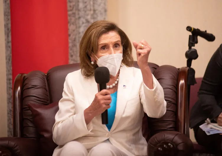 Dünyanın gözü o noktada! ABD'den Çin'i daha da kızdıracak hamle; Pelosi'nin Tayvan ziyareti kriz çıkardı
