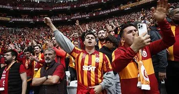 SON DAKİKA: Galatasaray’dan Fenerbahçe’ye olay U19 göndermesi! Tribünlerden Mert Hakan Yandaş’a flaş koreografi