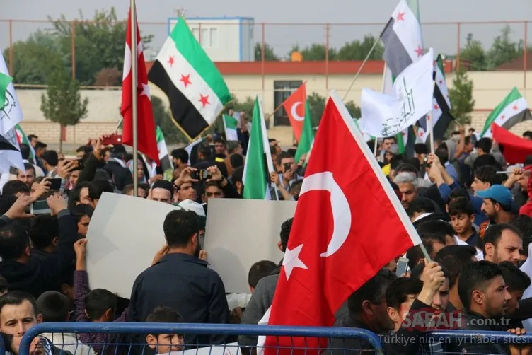 Suriyelilerden sınırda PKK/YPG protestosu
