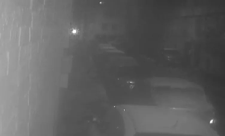 SON DAKİKA… Bütün mahalle diken üstünde… Kimliği belirsiz kişi gece saatlerinde geldi: 10 aracın birden…
